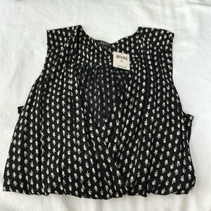 Lucky Jumper, straight leg, new with tags. Never worn. Sz XL